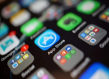 生活可以離開手機(jī)，手機(jī)卻離不開生活